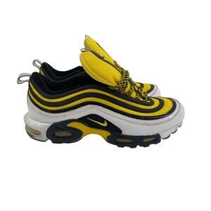 Nike Yellow and Black Men's Sneakers